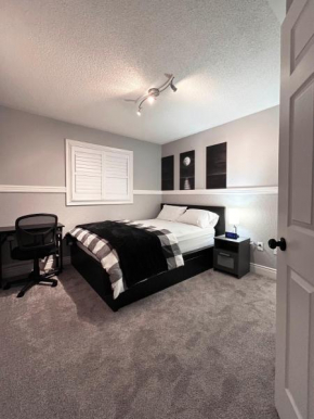 A Room in Oshawa, Free Parking